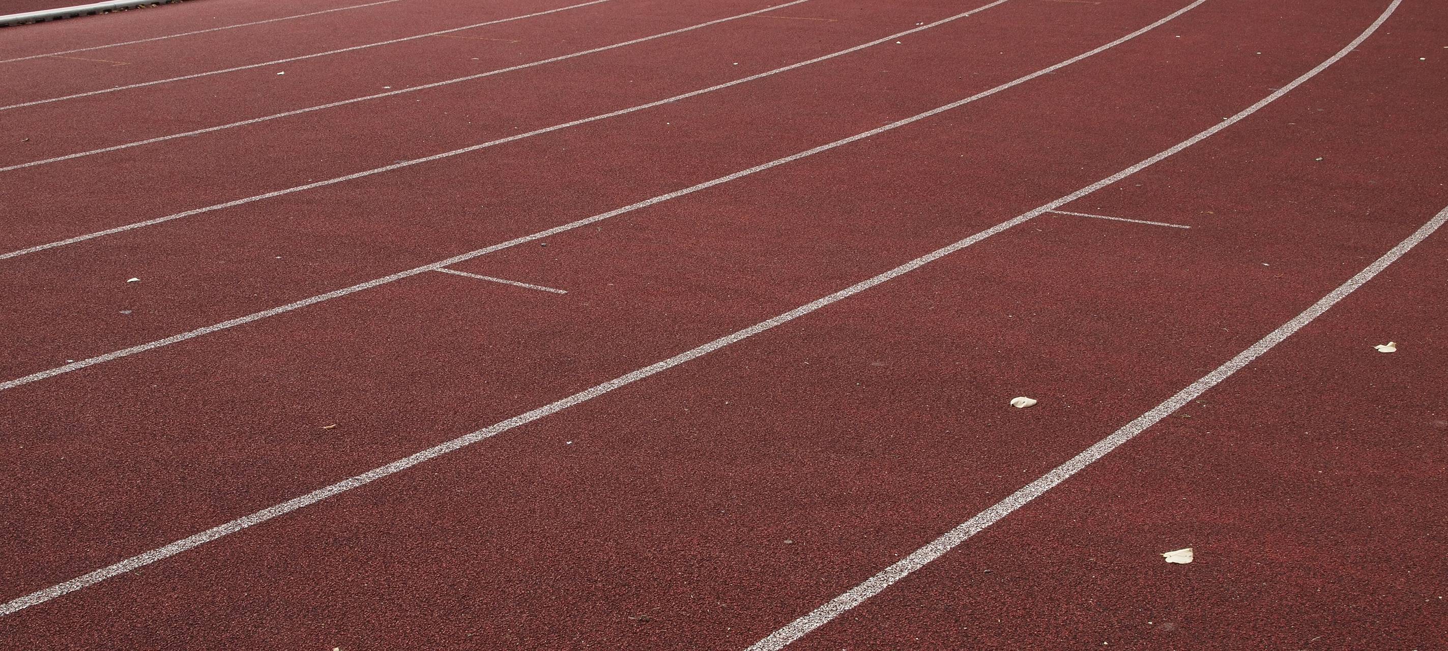 Sanierungsbeginn auf zwei Sportplätzen