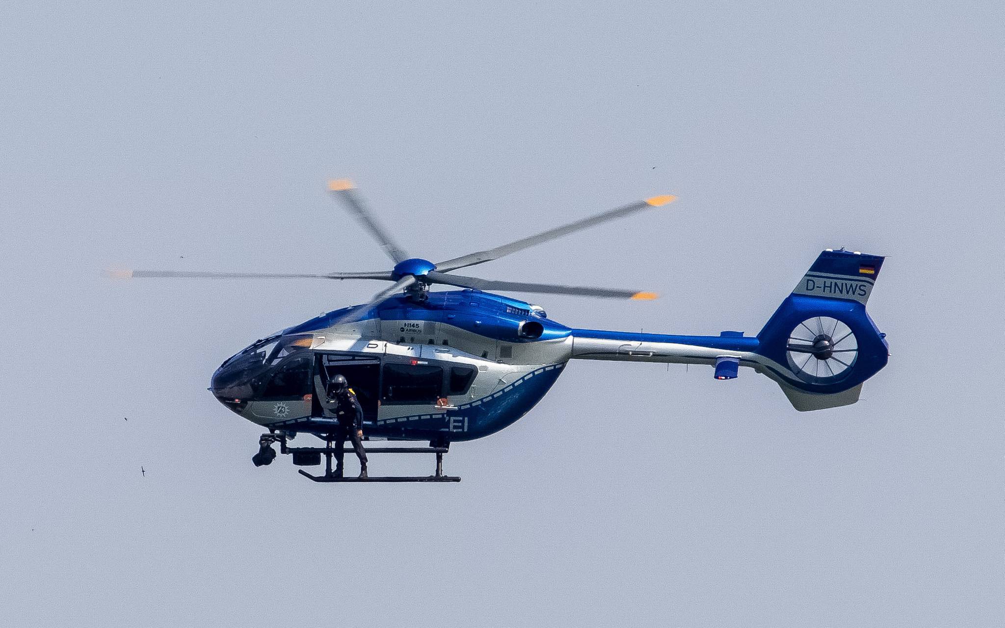 Mysteriöse Verfolgungsjagd mit Hubschrauber