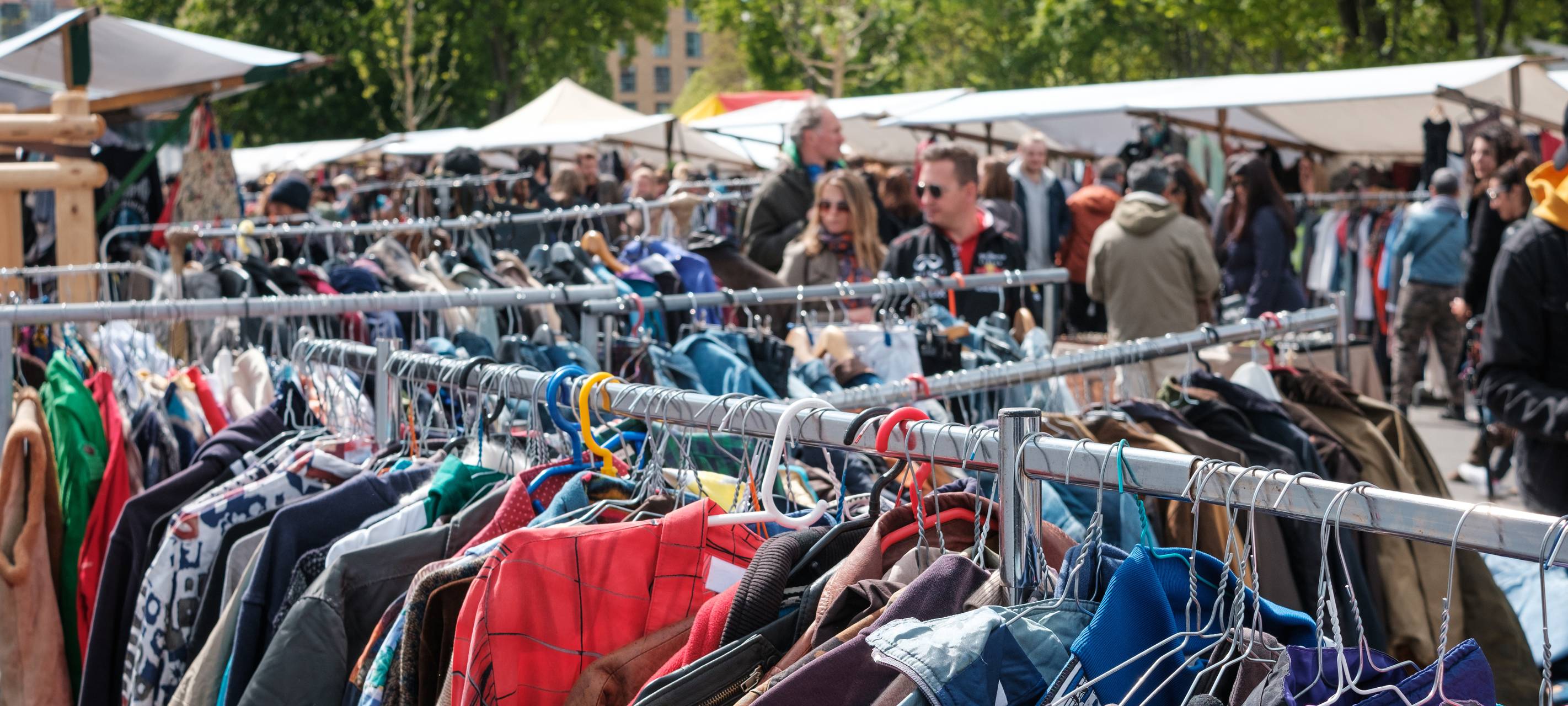Trödelmarkt am Brill