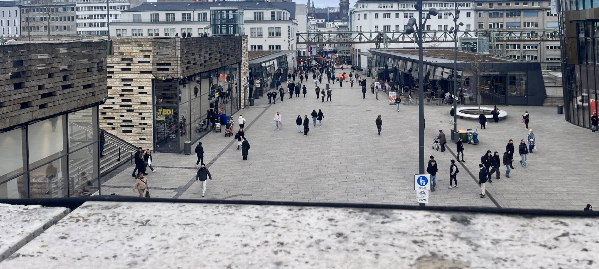 Versammlung in Wuppertal mit kurzer Störung