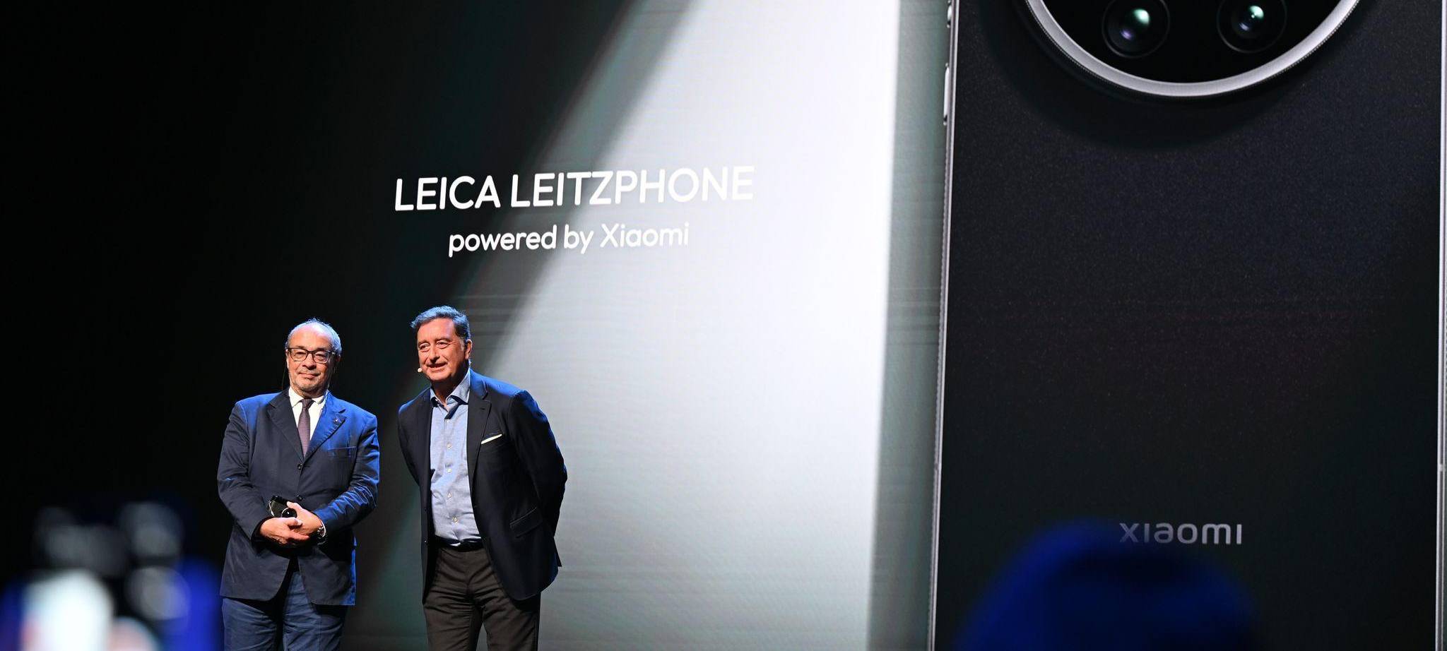 Leica-Chef Matthias Harsch (r)