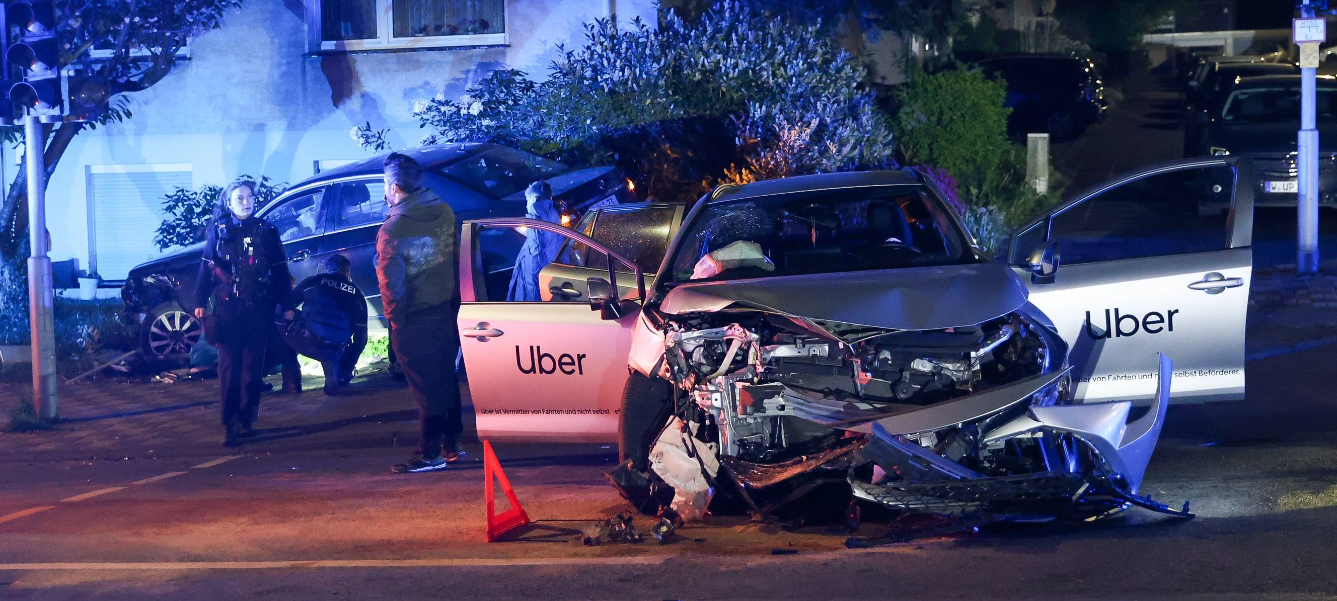 Vohwinkel: Zwei Unfälle an einer Kreuzung