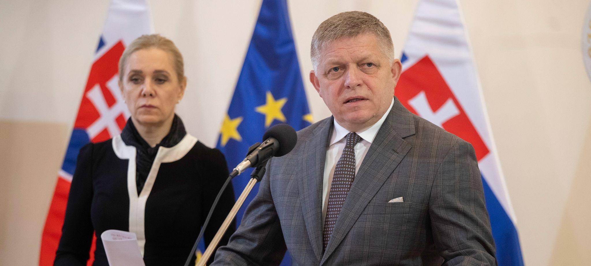 Robert Fico und Denisa Sakova